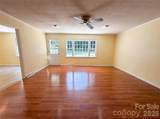 501 Derby Court - Photo 7