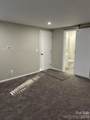 1641 Arlyn Circle - Photo 14