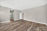 109 Tetcott Street - Photo 32