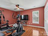 15505 Robsart Court - Photo 34