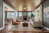 718 11th Street Place - Photo 4