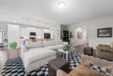 157 Montgomery Place - Photo 2