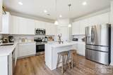 6023 Busch Way - Photo 7
