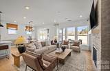 9330 Moss Plantation Avenue - Photo 18