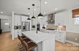 9330 Moss Plantation Avenue - Photo 6