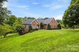 405 Woodridge Drive - Photo 2