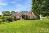 405 Woodridge Drive - Photo 3