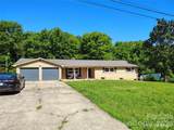 213 Lakeview Drive - Photo 1