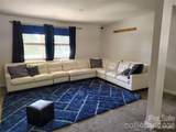 213 Lakeview Drive - Photo 3