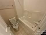 10220 Vanguard Parkway - Photo 18