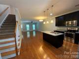 10220 Vanguard Parkway - Photo 25