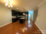 10220 Vanguard Parkway - Photo 27