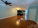 10220 Vanguard Parkway - Photo 34