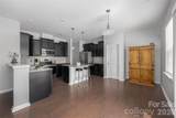 11119 Grenfell Avenue - Photo 16