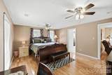 928 Oval Street - Photo 9