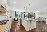 8337 Breton Way - Photo 16