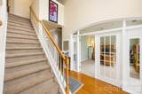 1086 Arrowhead Drive - Photo 4