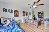 14871 Deer Hollow Drive - Photo 16