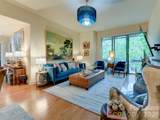 701 Royal Court - Photo 16