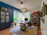 701 Royal Court - Photo 27