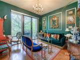 701 Royal Court - Photo 28