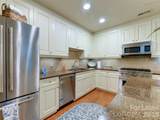 701 Royal Court - Photo 7
