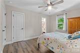 317 Jackson Place - Photo 17