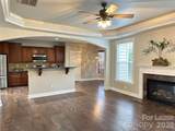 8124 Lynwood Square - Photo 2