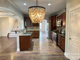 8124 Lynwood Square - Photo 3