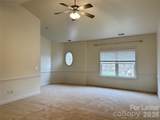 8124 Lynwood Square - Photo 8