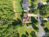 1946 Wilrose Place - Photo 32