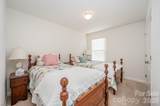 104 Blackstone Court - Photo 8