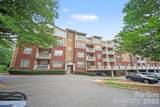 1000 Woodlawn Road - Photo 2