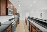 1000 Woodlawn Road - Photo 8