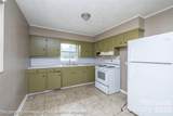 219 Roslyn Drive - Photo 12