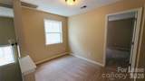 10010 Westmoreland Road - Photo 10
