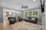9896 Manor View Drive - Photo 14