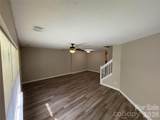 3103 Summercroft Lane - Photo 9