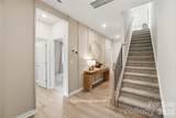 611 Markfield Street - Photo 2