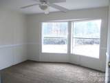 146 Thornwood Lane - Photo 2
