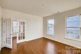 6418 Raffia Road - Photo 14
