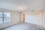 6418 Raffia Road - Photo 17