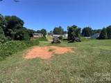 000 Miller Avenue - Photo 11
