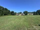 000 Miller Avenue - Photo 5