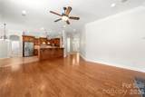 11316 Warfield Avenue - Photo 17