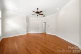 11316 Warfield Avenue - Photo 22