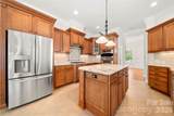 11316 Warfield Avenue - Photo 8