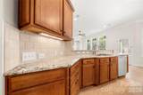 11316 Warfield Avenue - Photo 9