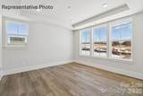 1433 Twin Leaf Road - Photo 18