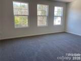1662 Nicholas Way - Photo 9